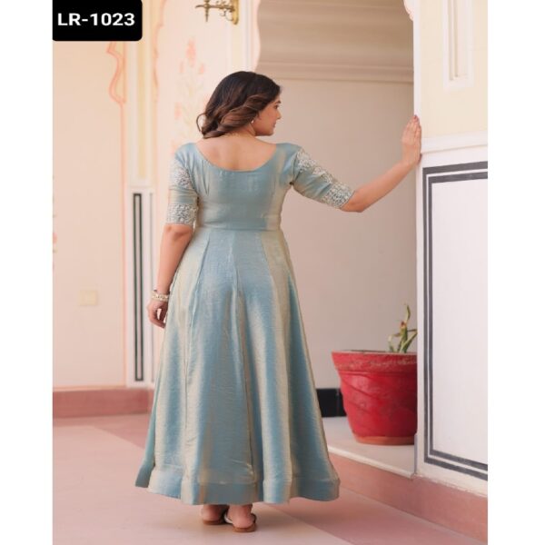 LR-1023 - Image 7