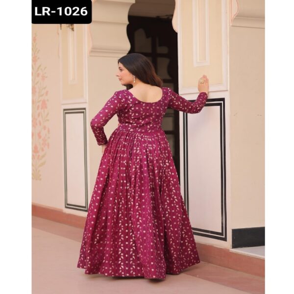 LR-1026 - Image 3