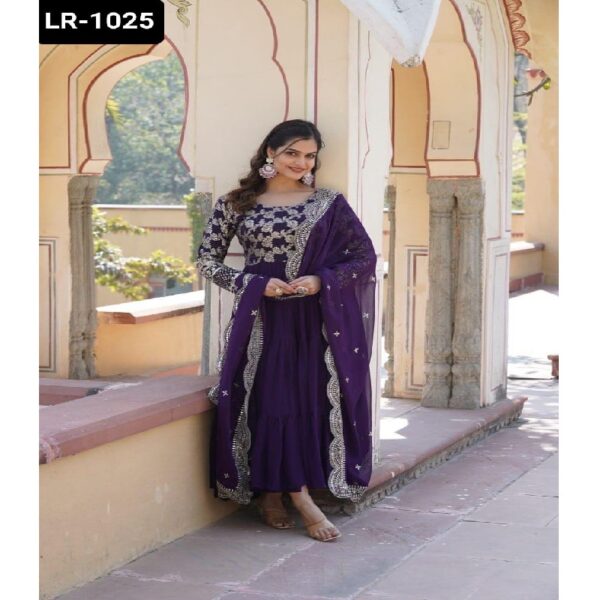 LR-1025 - Image 20