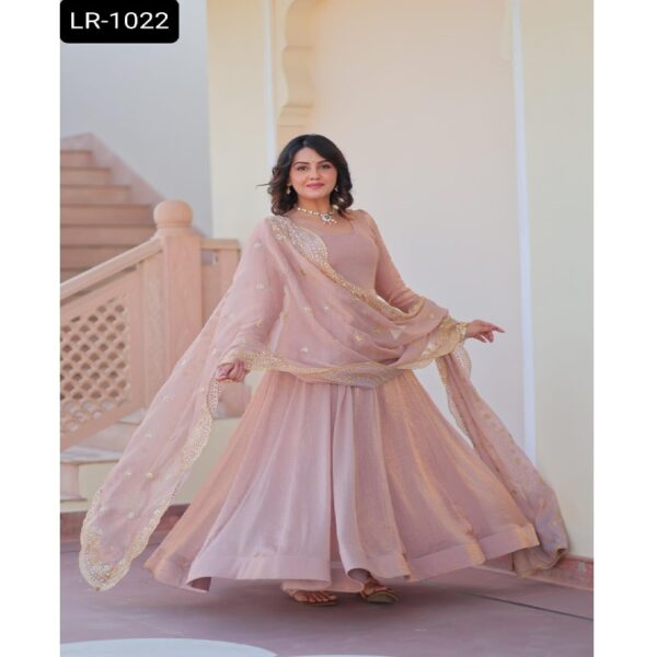 LR-1022 - Image 8