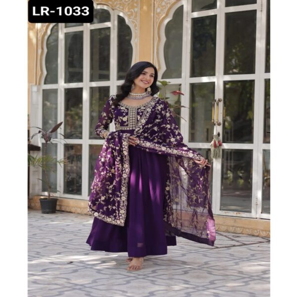 LR-1033 - Image 11