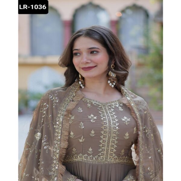 LR-1036 - Image 8