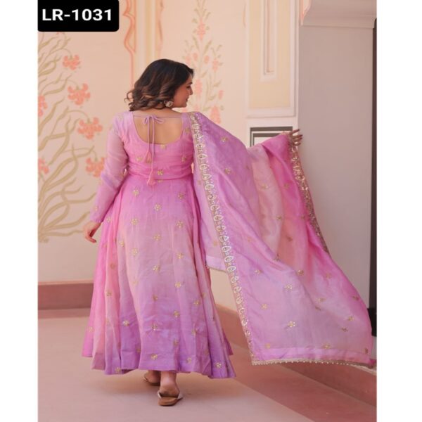LR-1031 - Image 6
