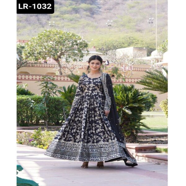 LR-1032 - Image 10