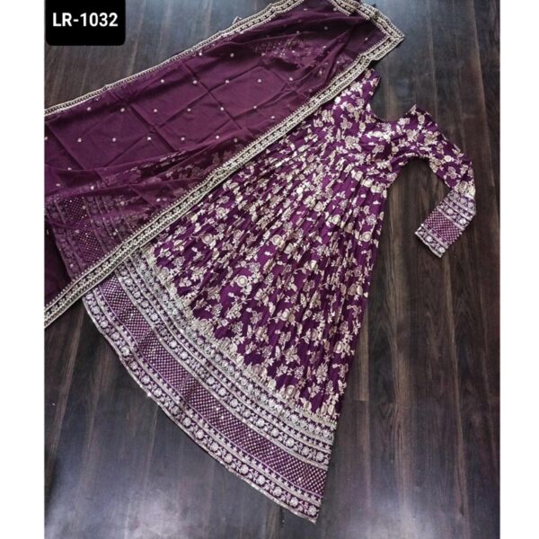 LR-1032 - Image 11