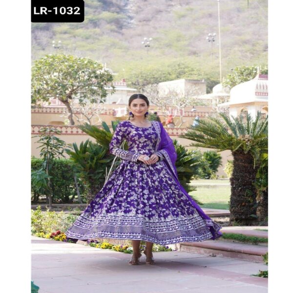 LR-1032 - Image 5