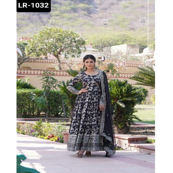 LR-1032 - Image 15
