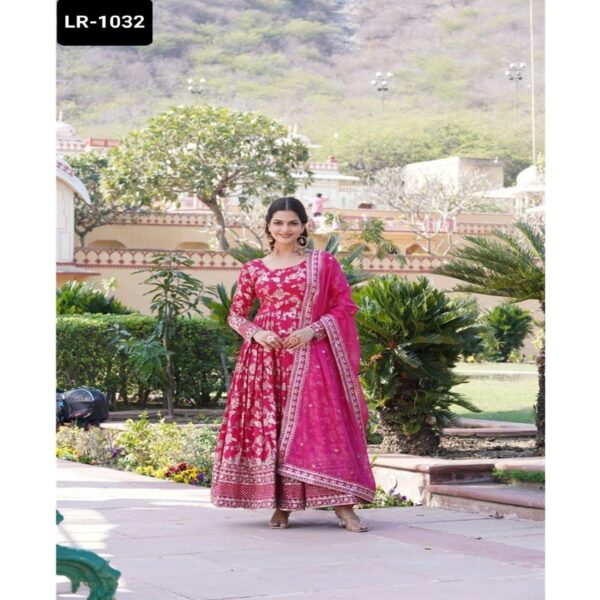 LR-1032 - Image 17