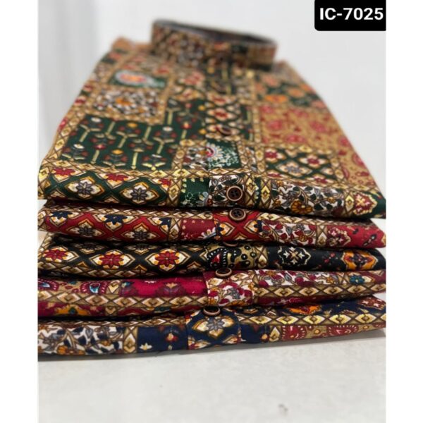 IC-7025 - Image 9