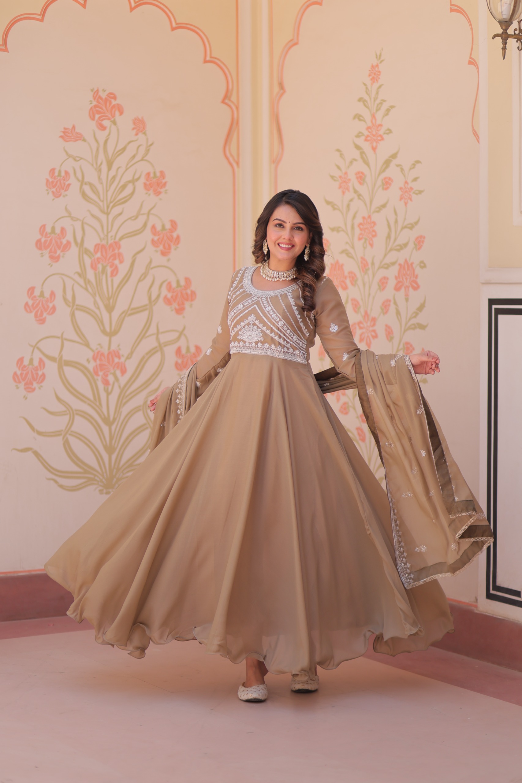 LR-1077 - Image 3