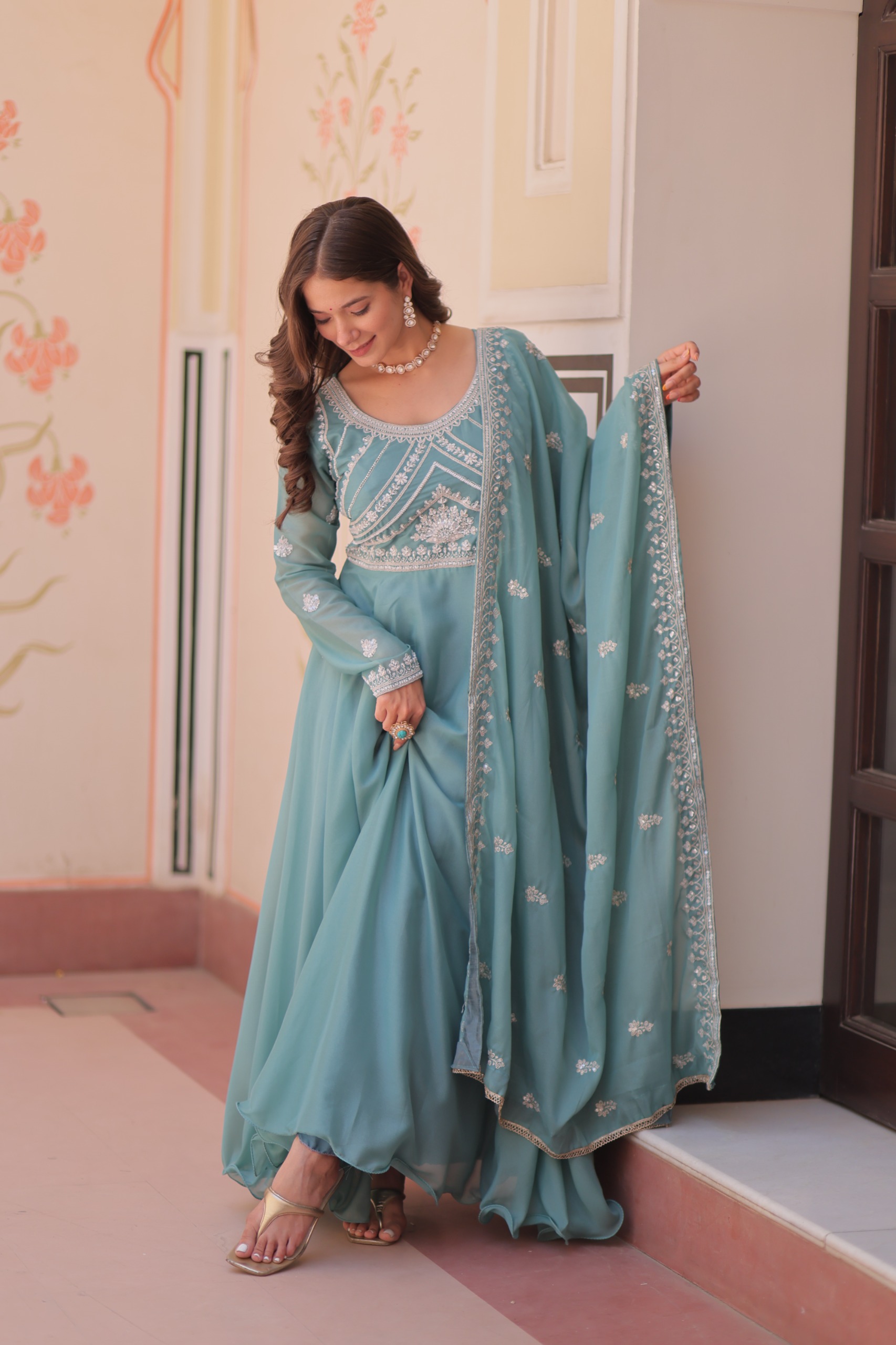 LR-1077 - Image 5